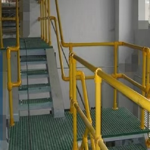 FRP rankšluosčiai